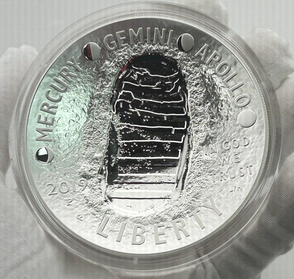 2019-P Apollo 11 50th Anniversary 5 oz Proof Silver Dollar OGP