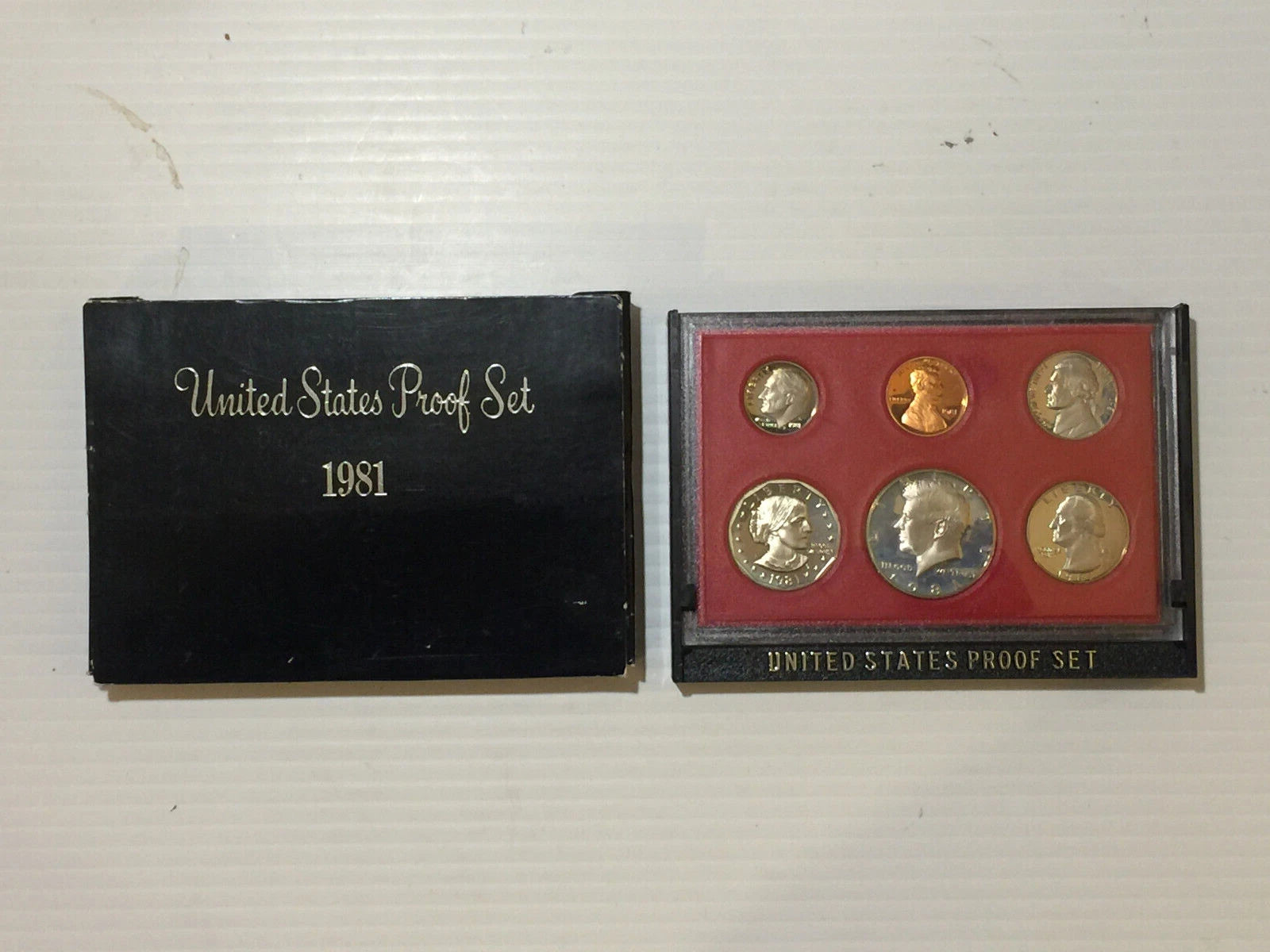 1981-S US Mint Proof Set 6 Coins with OGP Includes Susan B. Anthony Dollar