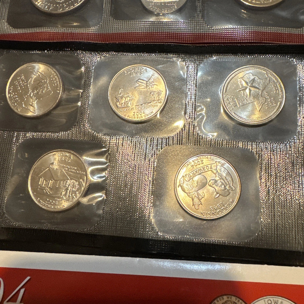 2004 P&D US Mint Uncirculated Set 22 Coins Philadelphia & Denver