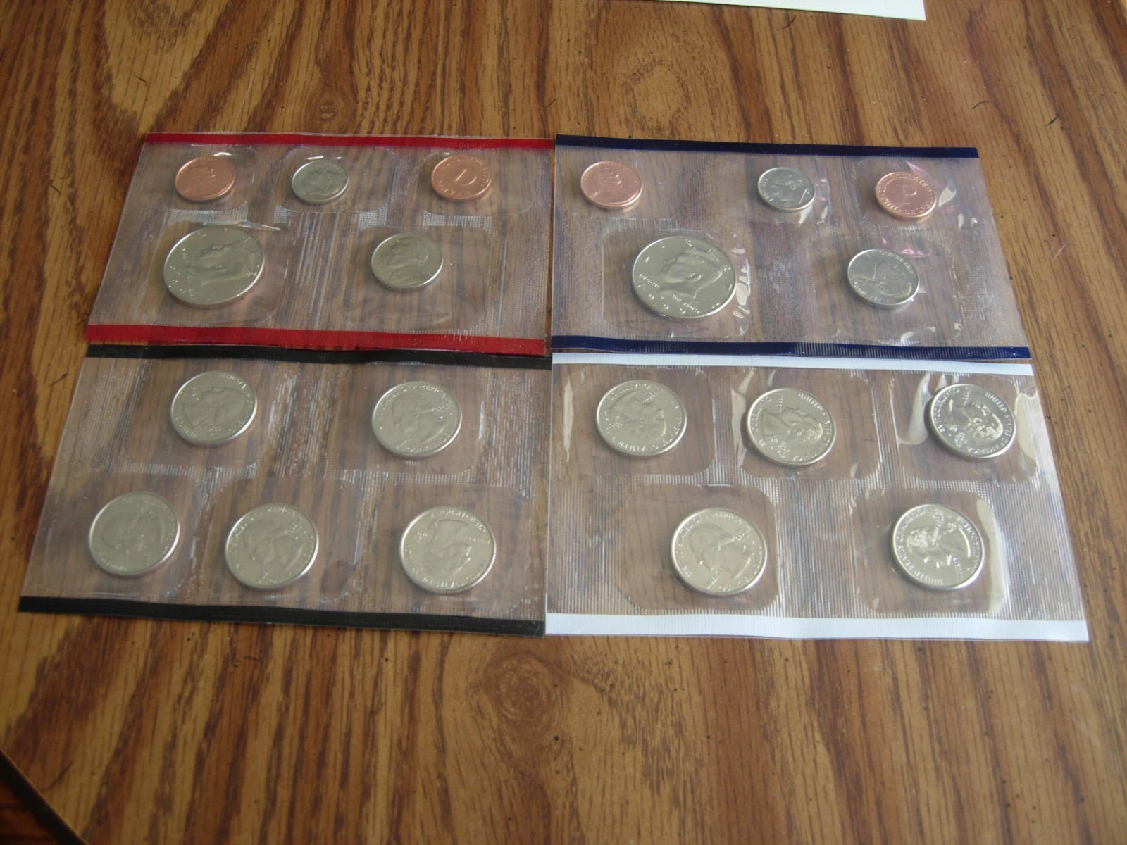 1999 P&D US Mint Uncirculated Set First Year State Quarters - Verify Inclusions