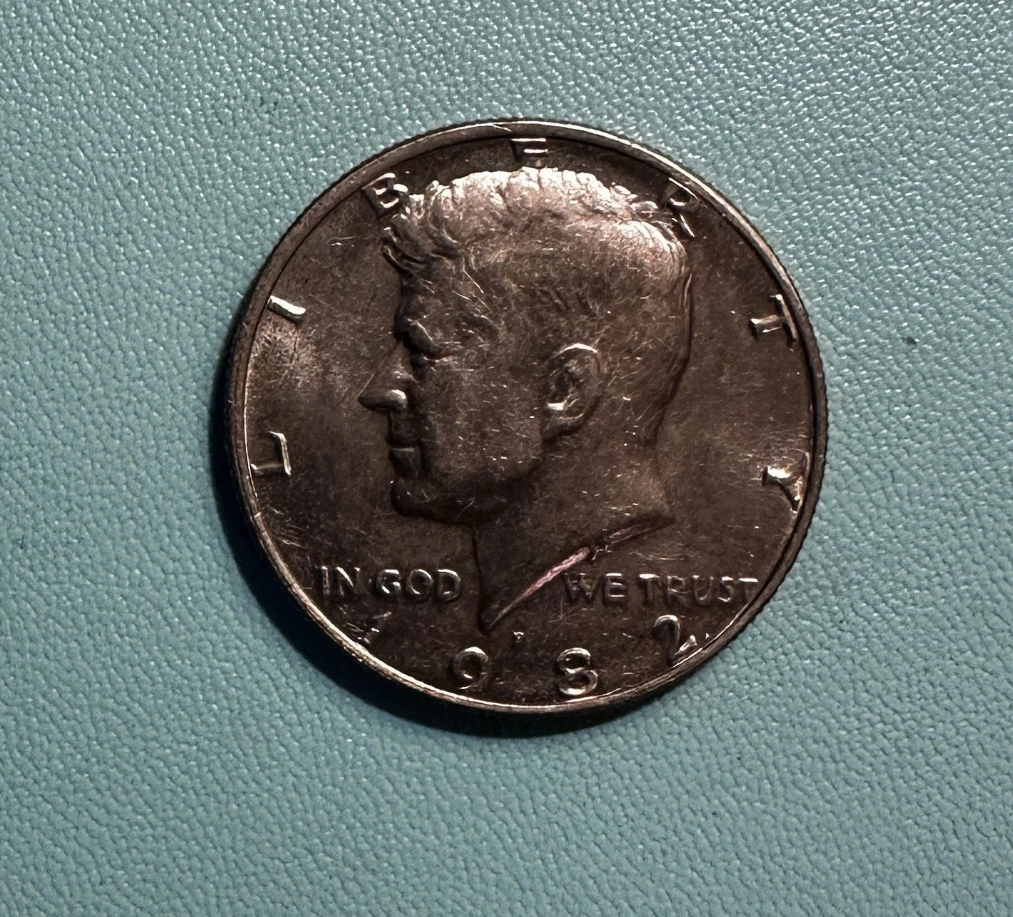1982-P Kennedy Half Dollar 20-Coin Roll