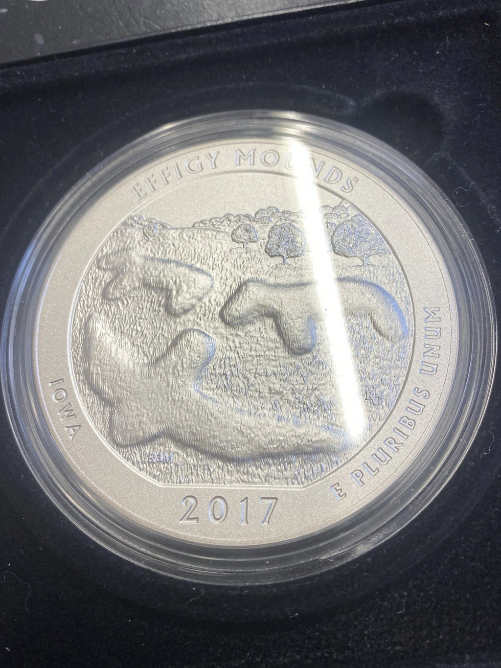 2017-P 5 oz .999 Fine Silver ATB Coin Effigy Mounds National Monument