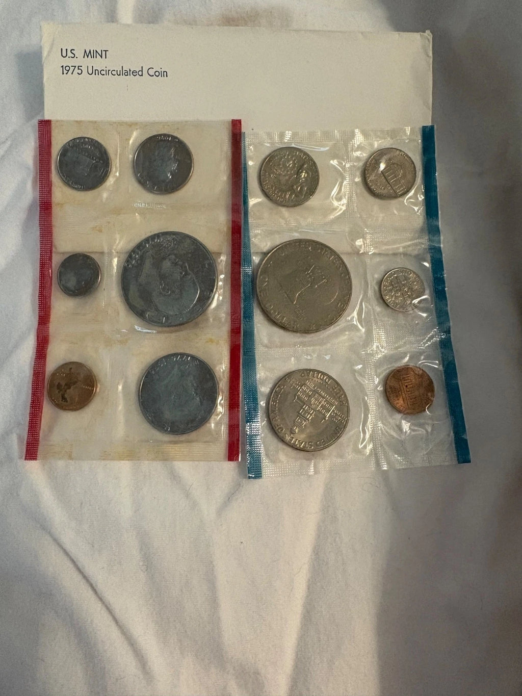 1975 P&D US Mint Uncirculated Set OGP