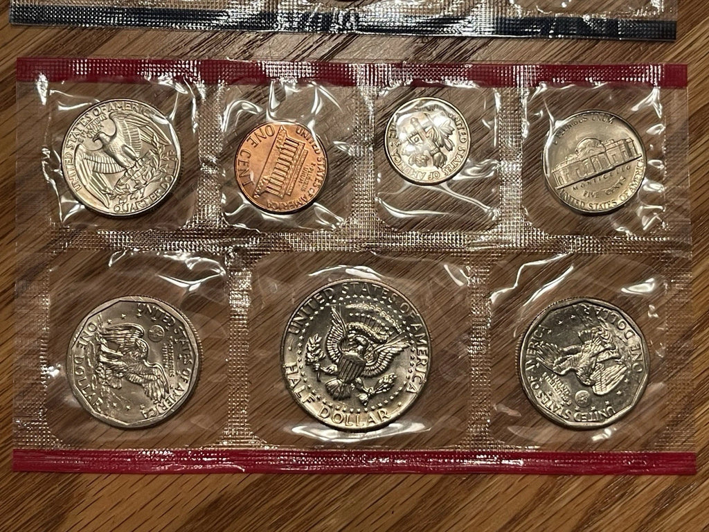 1981 P&D US Mint Uncirculated Set 11 Coins with OGP