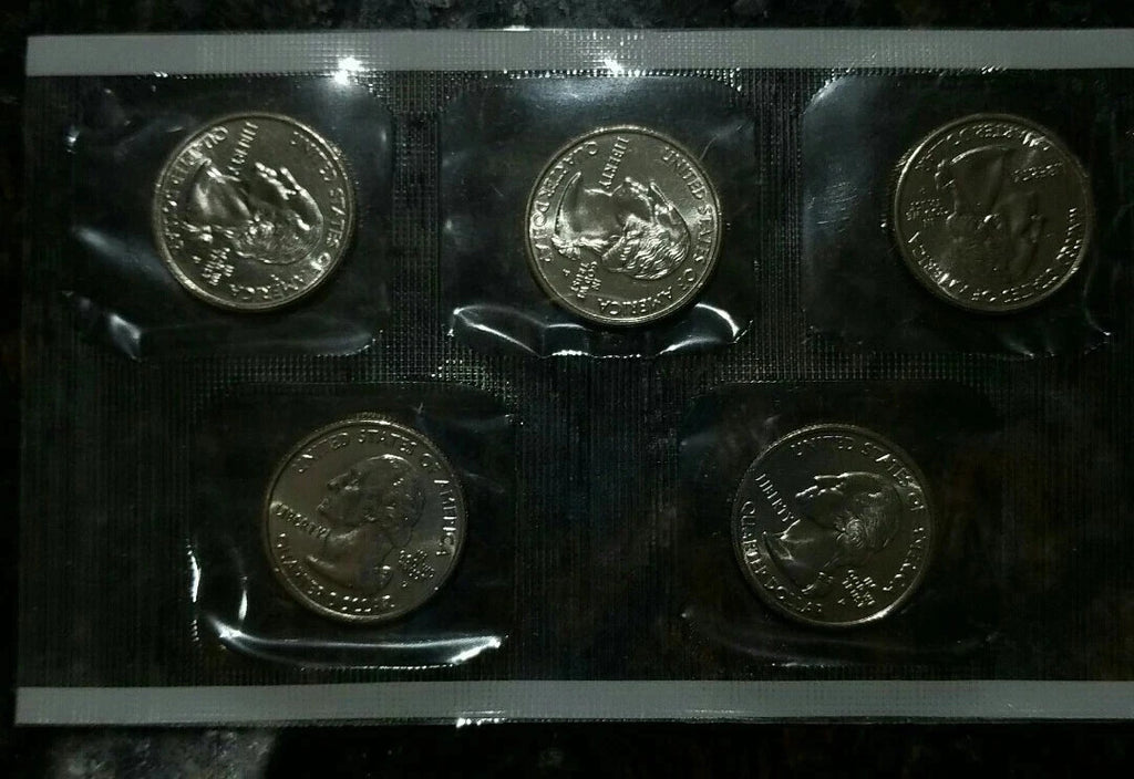 2001 P&D US Mint Uncirculated Set 20 Coins with State Quarters