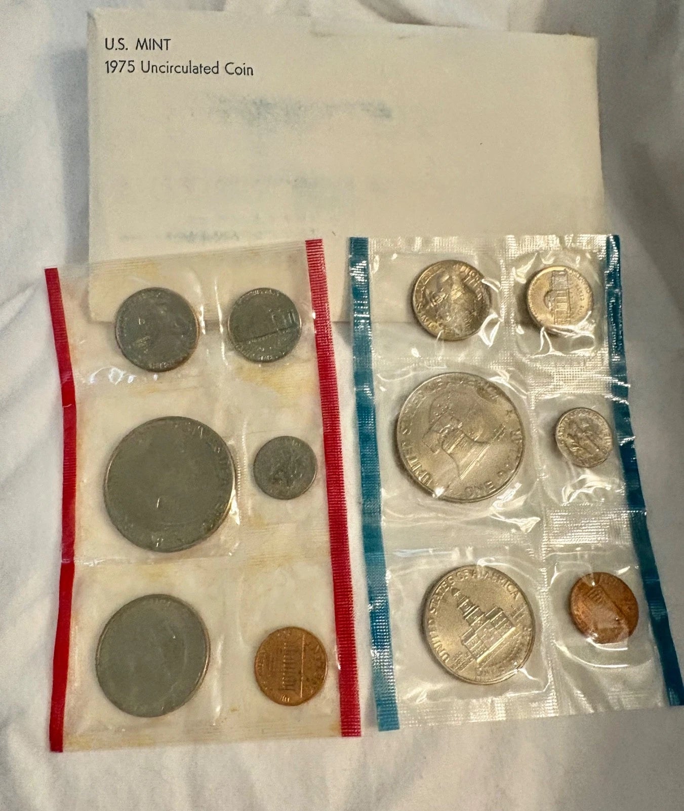 1975 P&D US Mint Uncirculated Set OGP