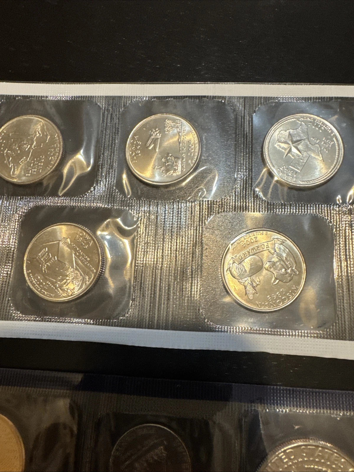 2004 P&D US Mint Uncirculated Set 22 Coins Philadelphia & Denver