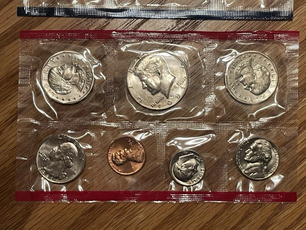 1981 P&D US Mint Uncirculated Set 11 Coins with OGP